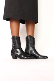 BLACK CROCODILE EMBOSSED MID HIGH BOOTS FLOR - sustainably made MOMO NEW YORK sustainable clothing, boots slow fashion